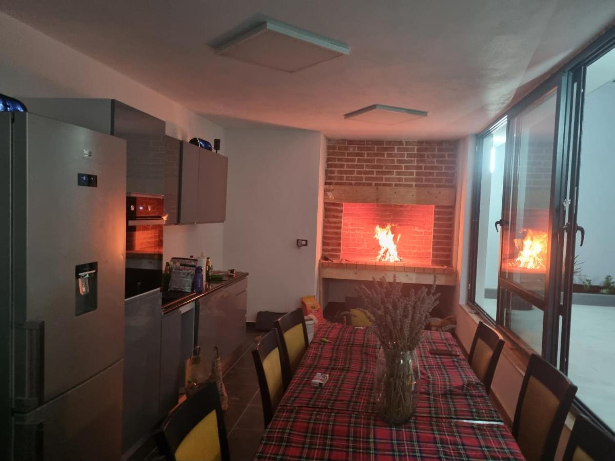 Holiday House Dominik Apartments 스베티 페타르 외부 사진