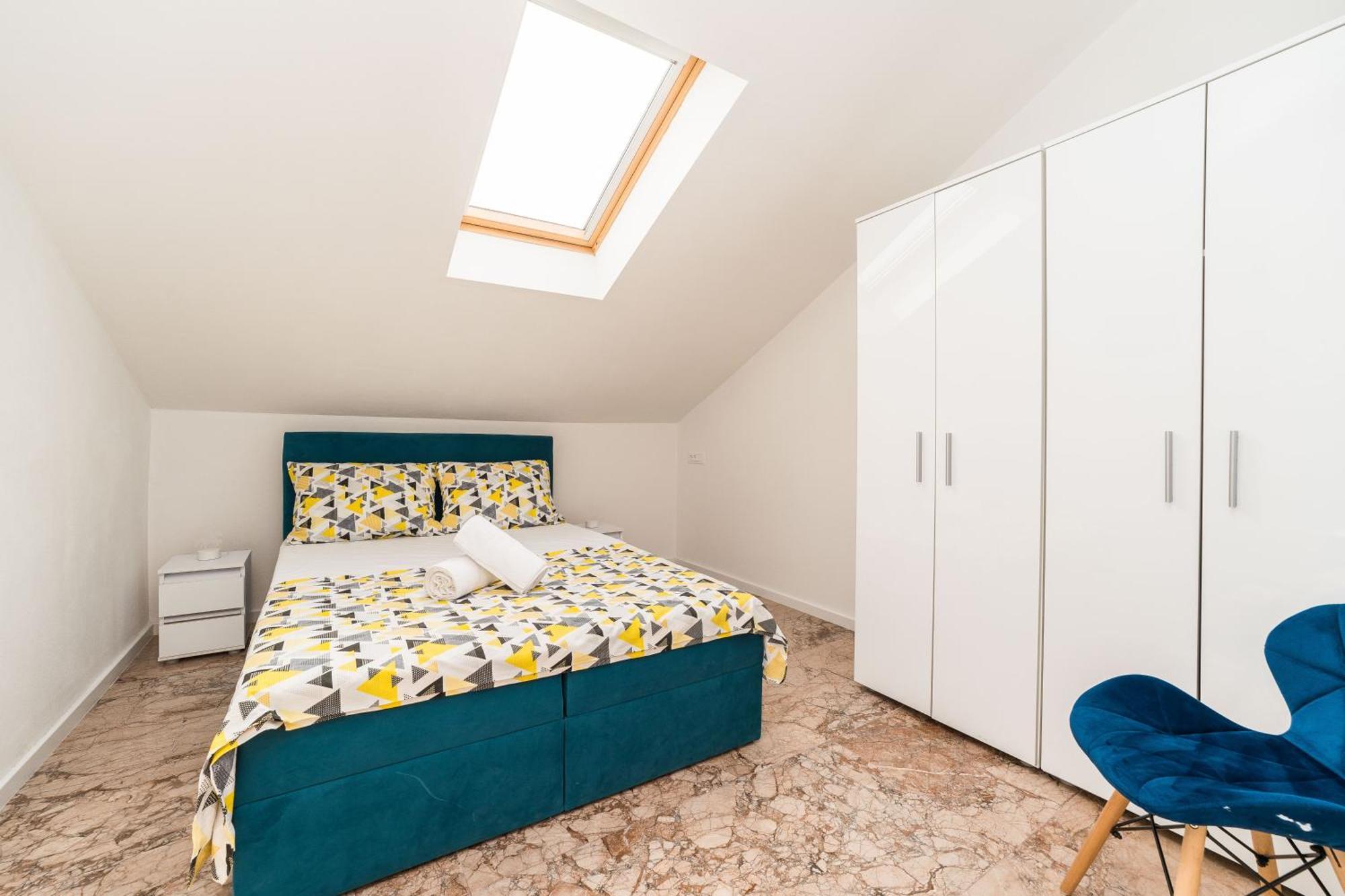 Holiday House Dominik Apartments 스베티 페타르 객실 사진